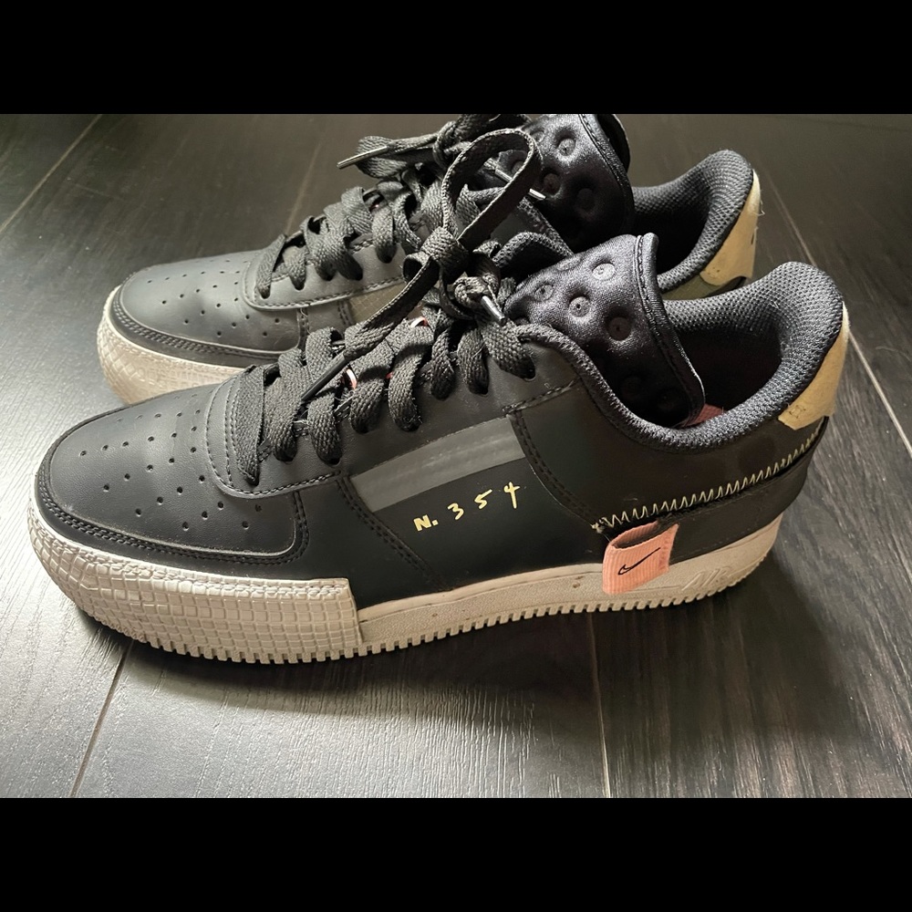 Nike Air Force 1 Type Size 8